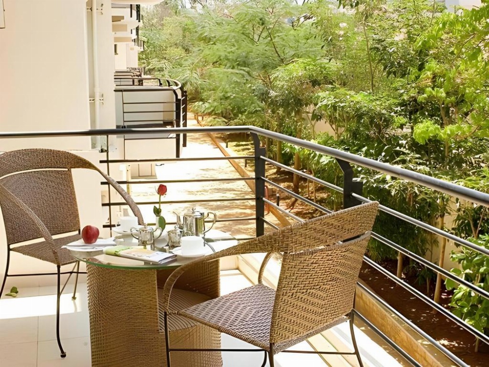 Gardeenia Comfortes Suites